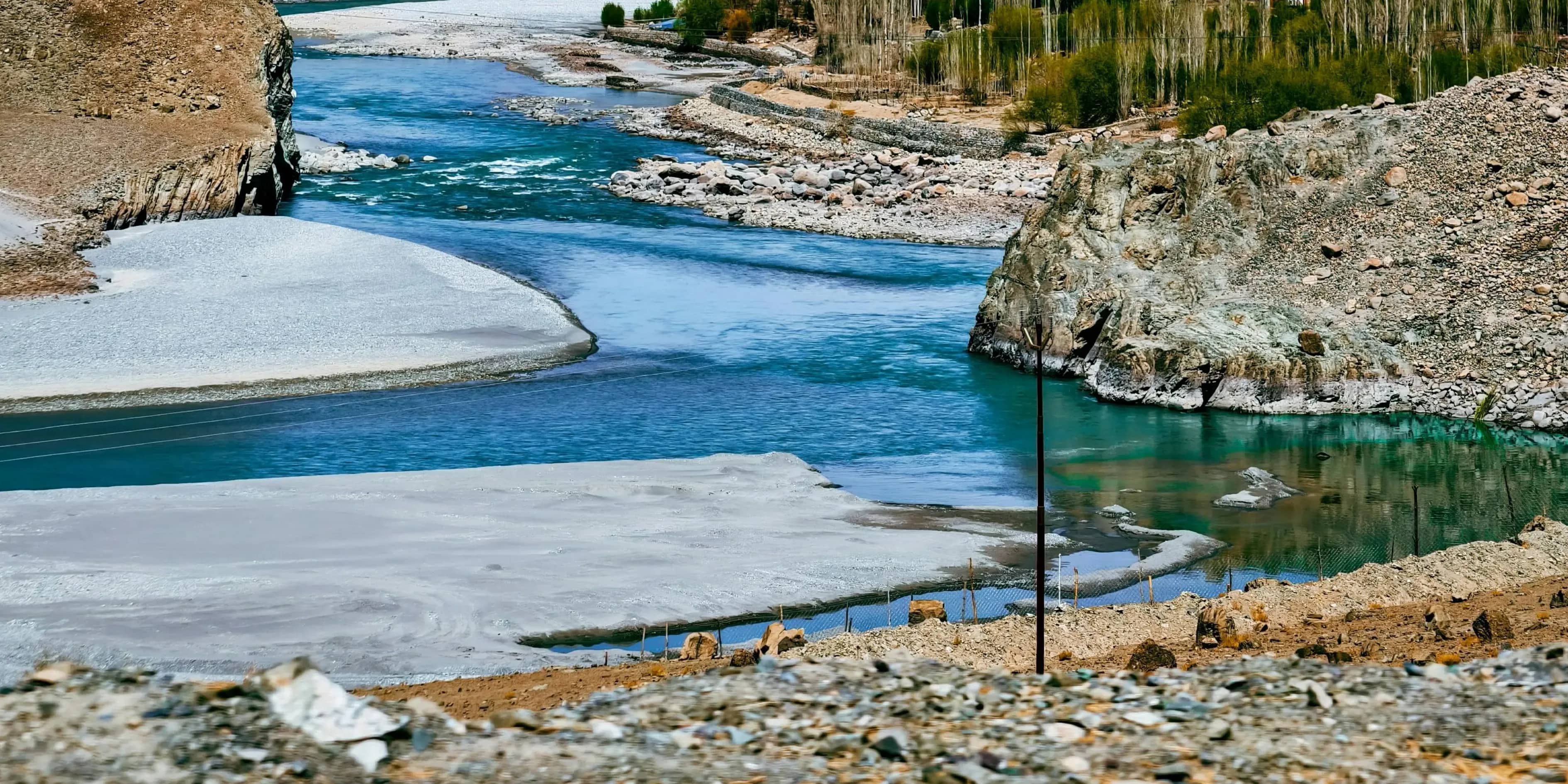Powerful 5 Days Ladakh Winter Trip | Breathtaking