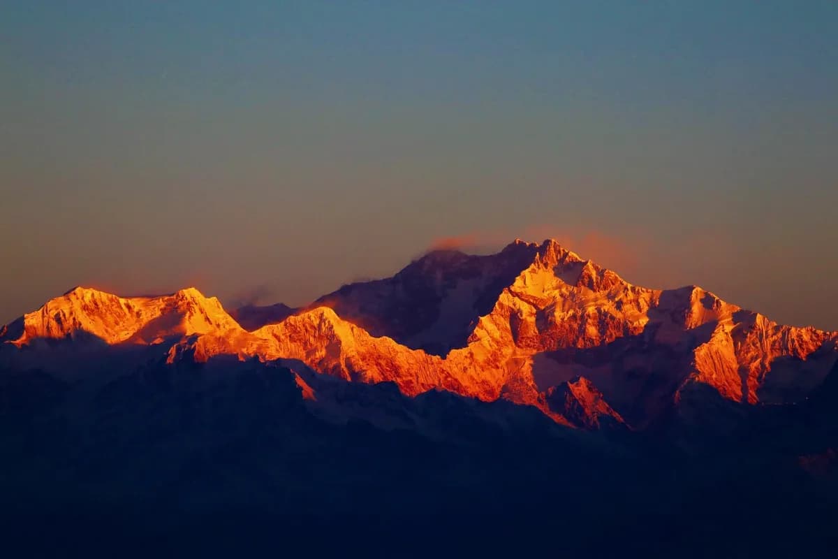 Spectacular Darjeeling Tour | 4 Nights 5 Days Rishyap Mountain Discovery