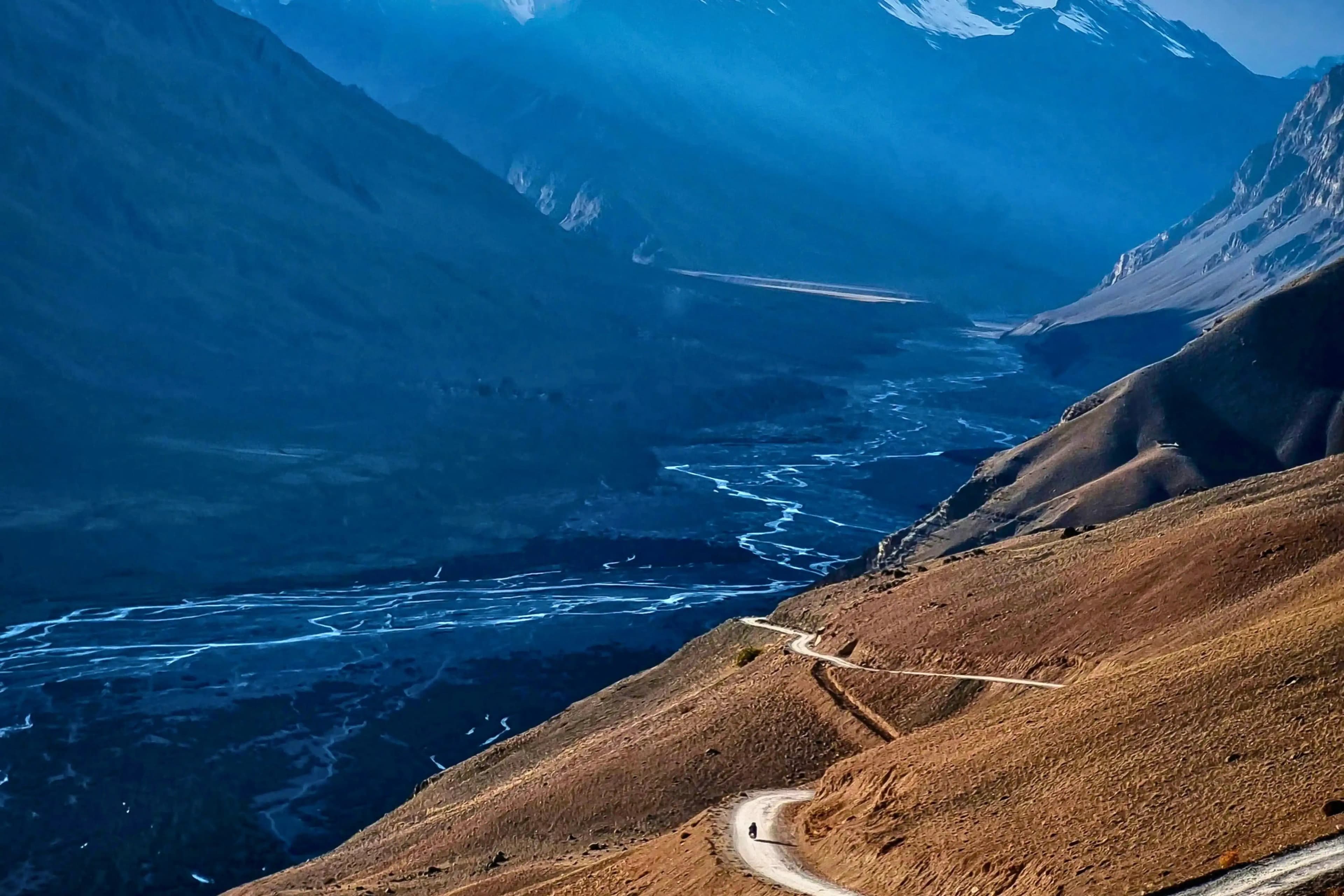 Narkanda Skiing Tour Package
